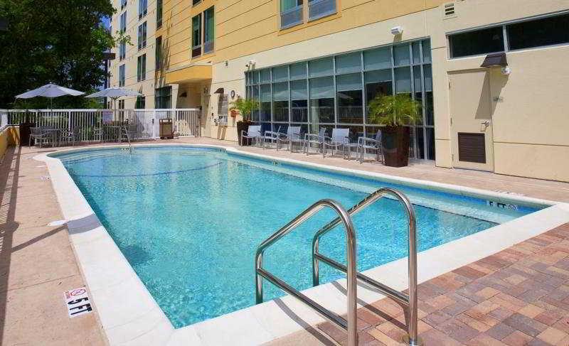 Springhill Suites Tampa North/Tampa Palms Dış mekan fotoğraf