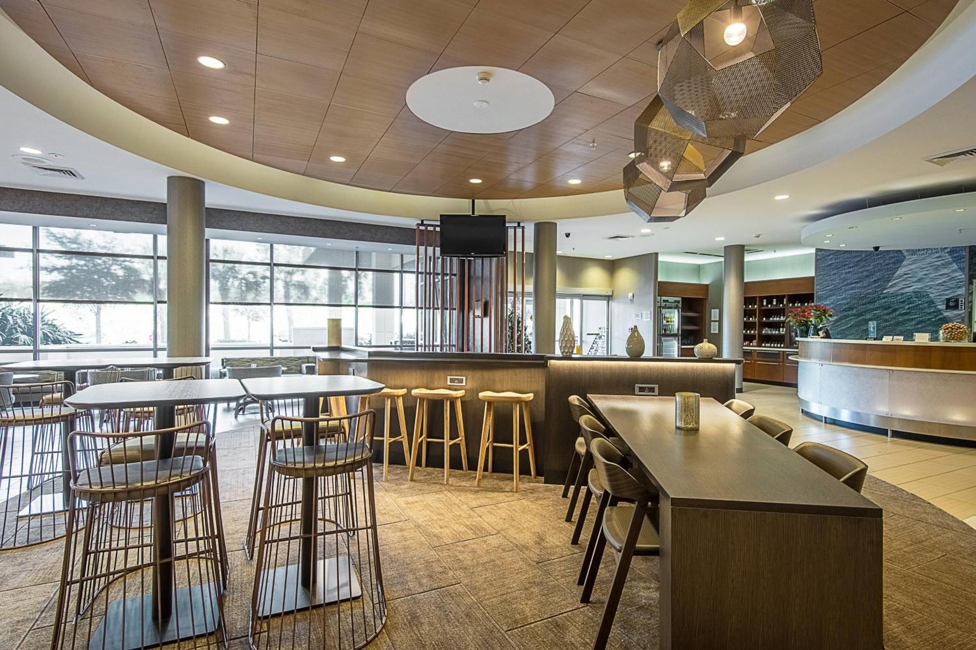 Springhill Suites Tampa North/Tampa Palms Dış mekan fotoğraf