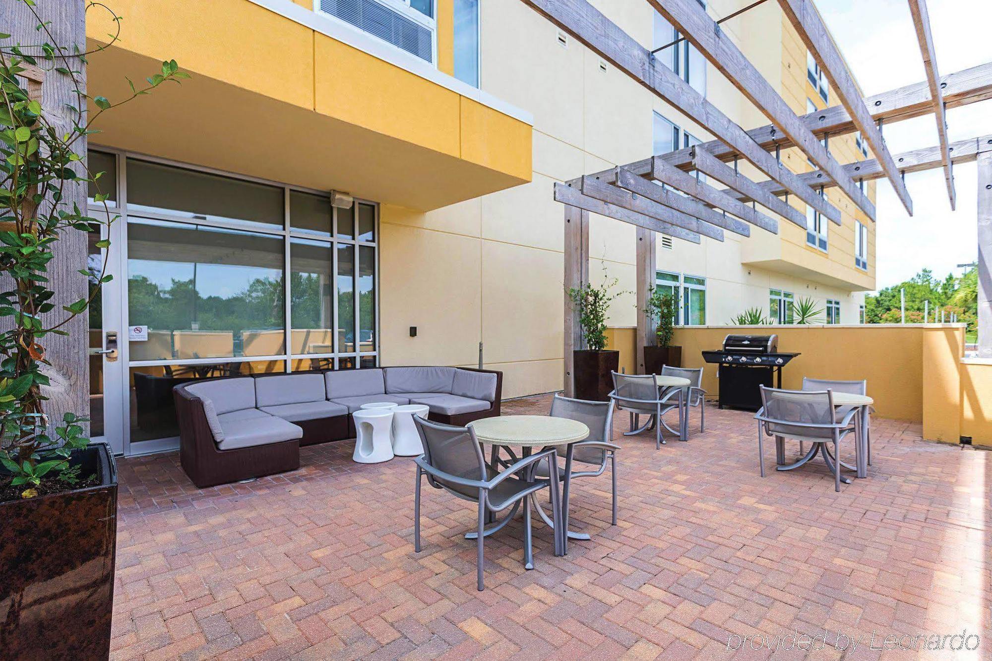 Springhill Suites Tampa North/Tampa Palms Dış mekan fotoğraf