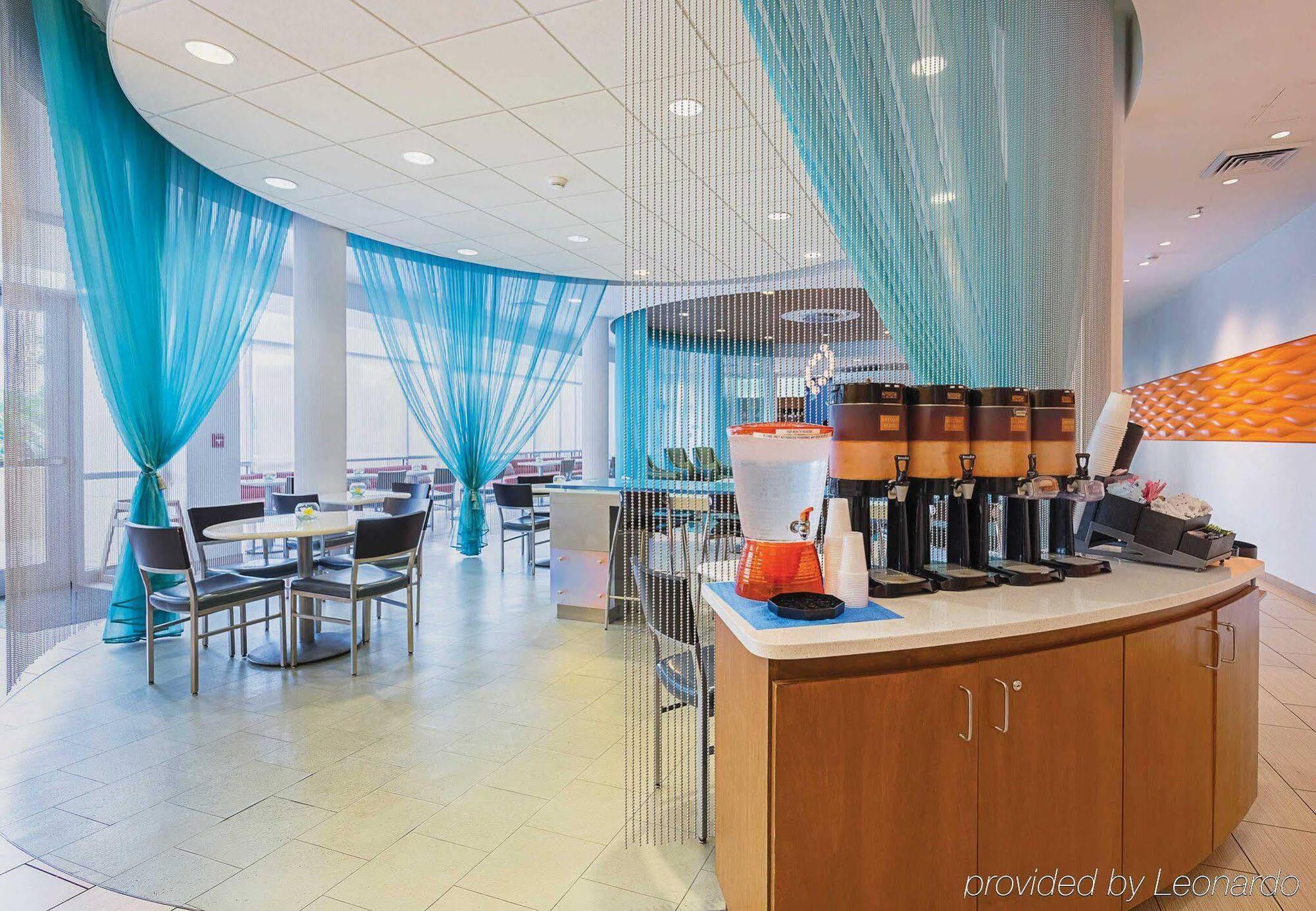Springhill Suites Tampa North/Tampa Palms Dış mekan fotoğraf