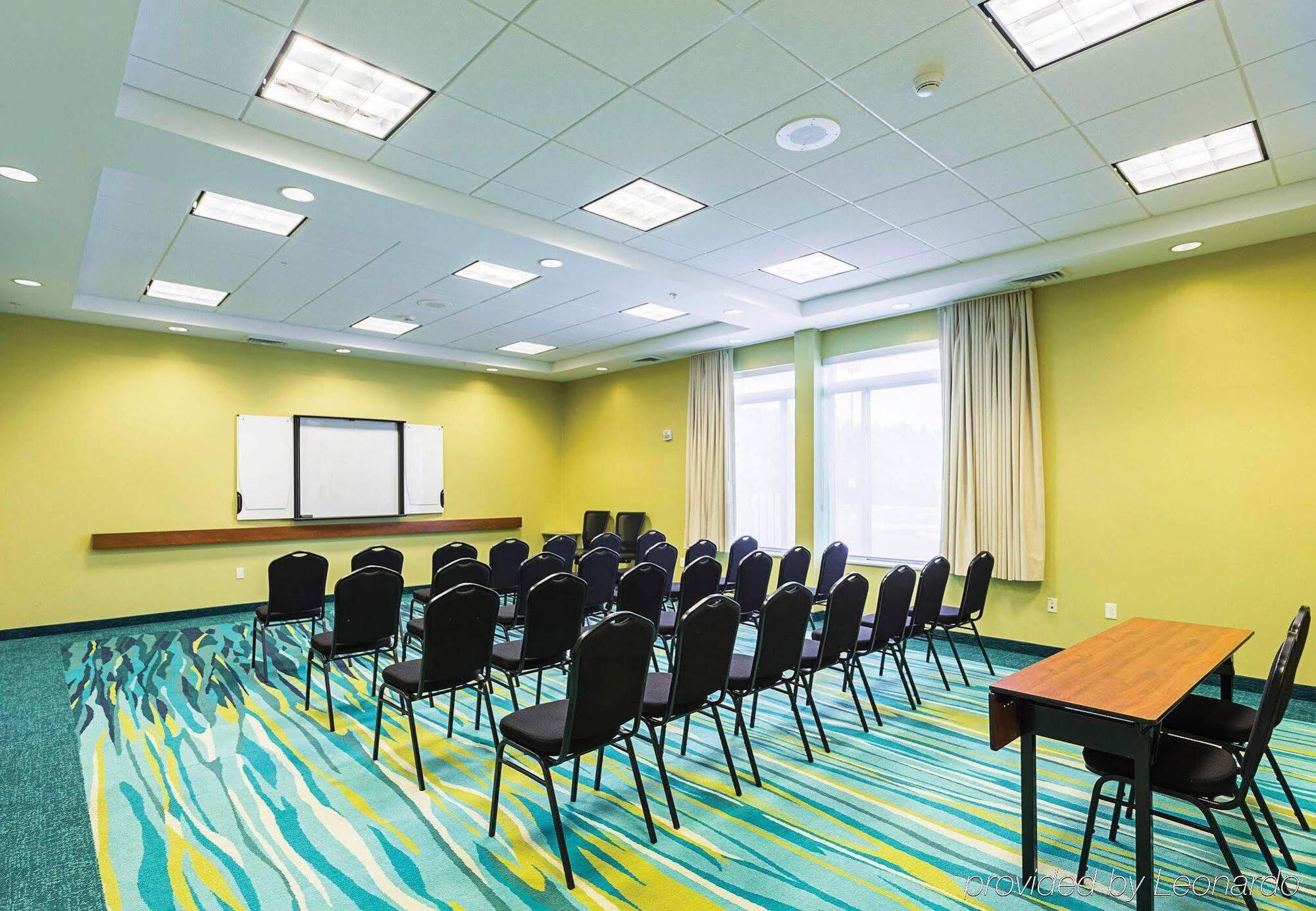 Springhill Suites Tampa North/Tampa Palms Dış mekan fotoğraf